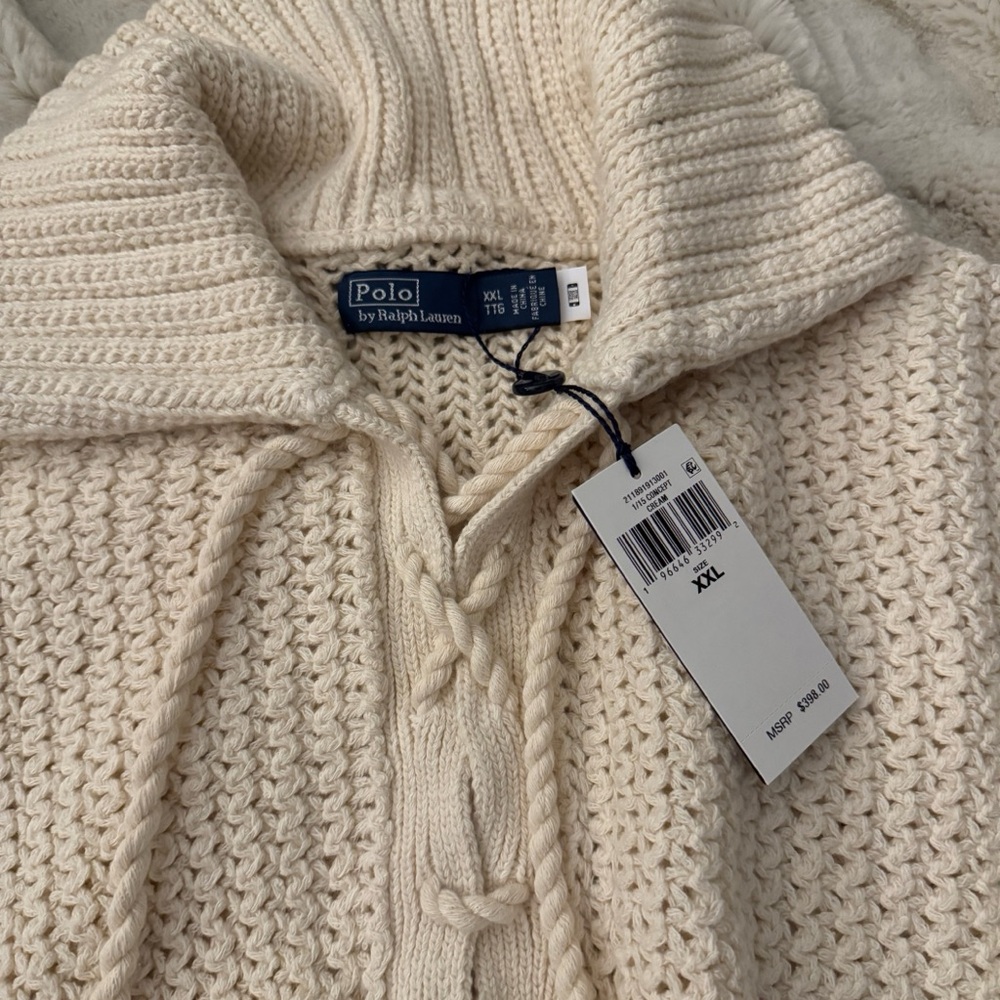 Stylish and comfortable Polo Ralph Lauren coastal cream wool knit sweater